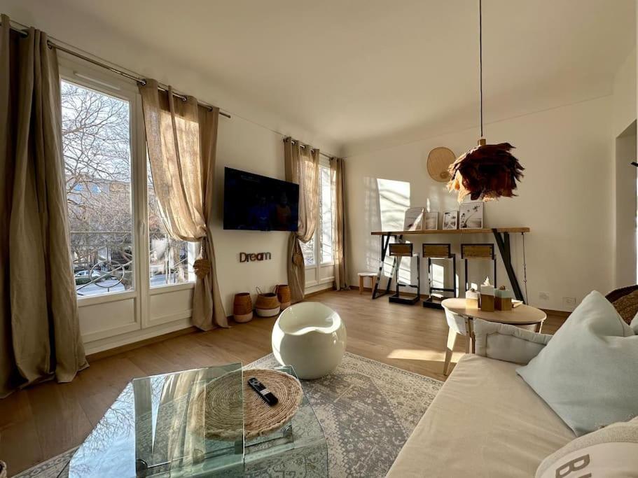 Ferienwohnung Le Lutz Nîmes Exterior foto